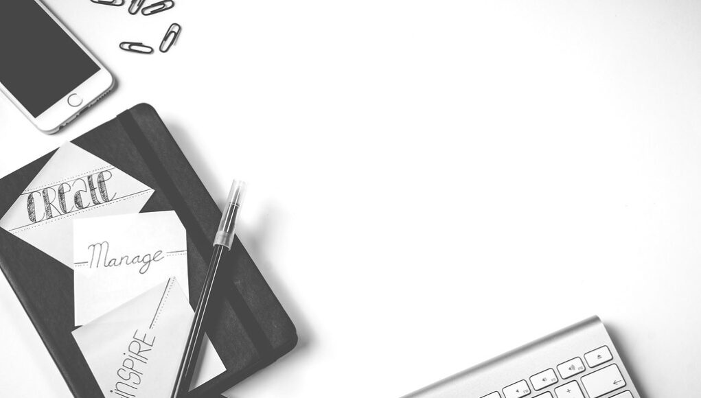 Black Pen Near Iphone and Apple Magic Keyboard - Credit to https://www.semtrio.com/